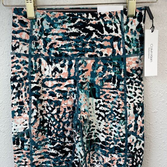 NWT Calvin Klein Performance Yoga 7/8 Leggings Size XS - Picture 2 of 7